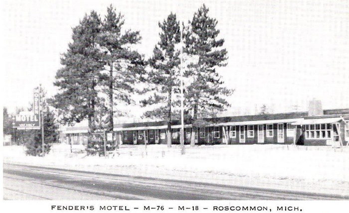 Fenders Motel - Old Postcard